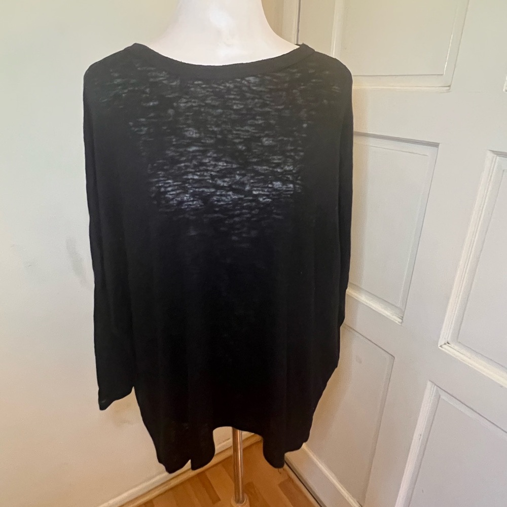 Black Burnout Top